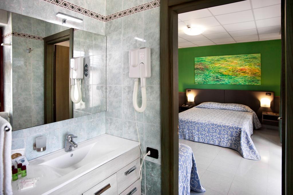 Hotel Cote D'Est San Foca Eksteriør bilde