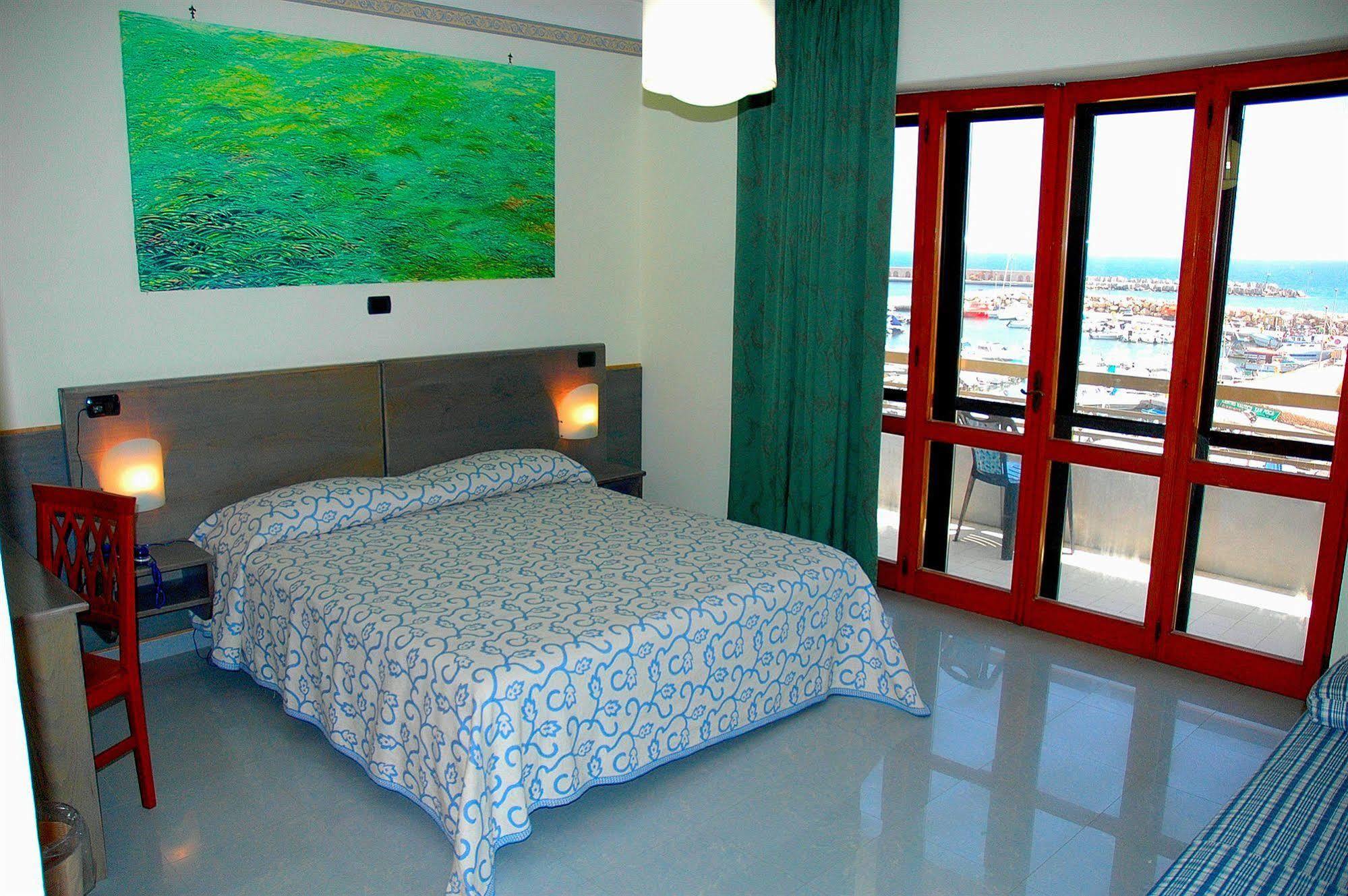 Hotel Cote D'Est San Foca Eksteriør bilde